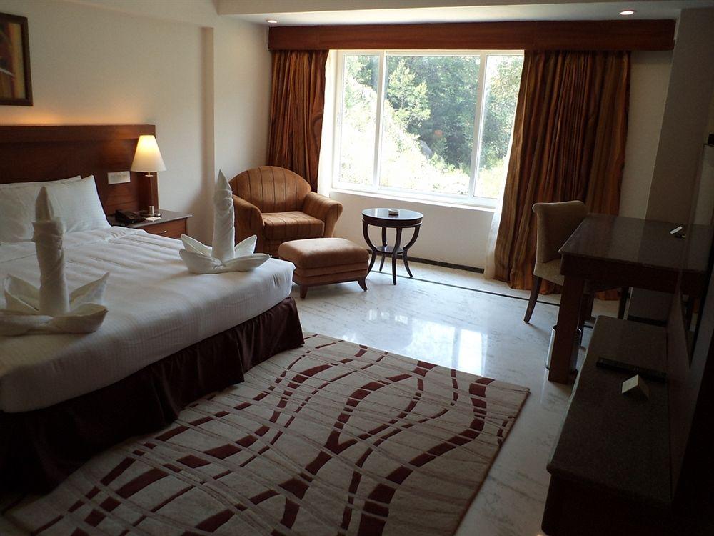 Accord Highland Hotel Ooty Eksteriør bilde